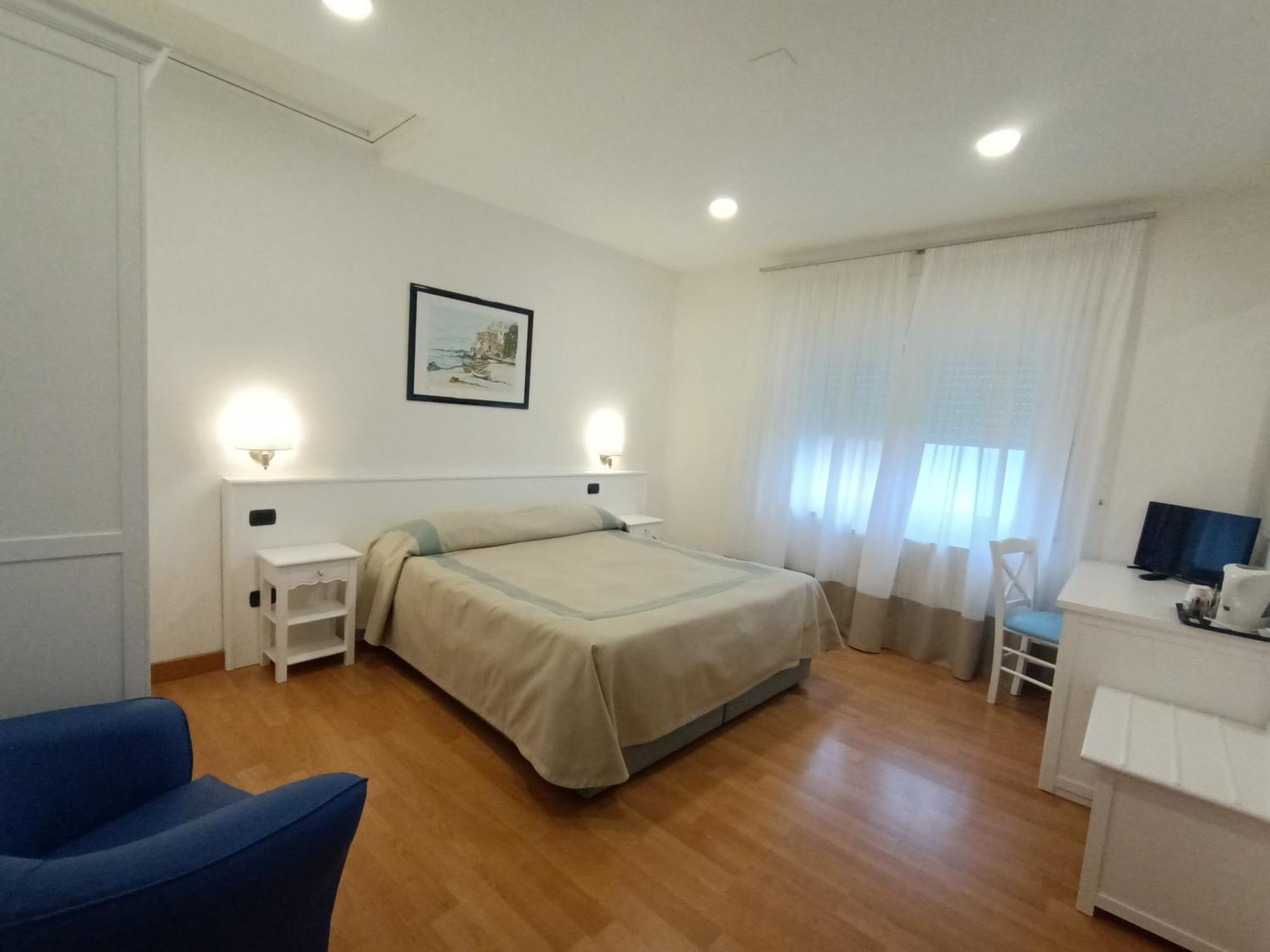 Hotel L'Isola Santa Marinella Zewnętrze zdjęcie