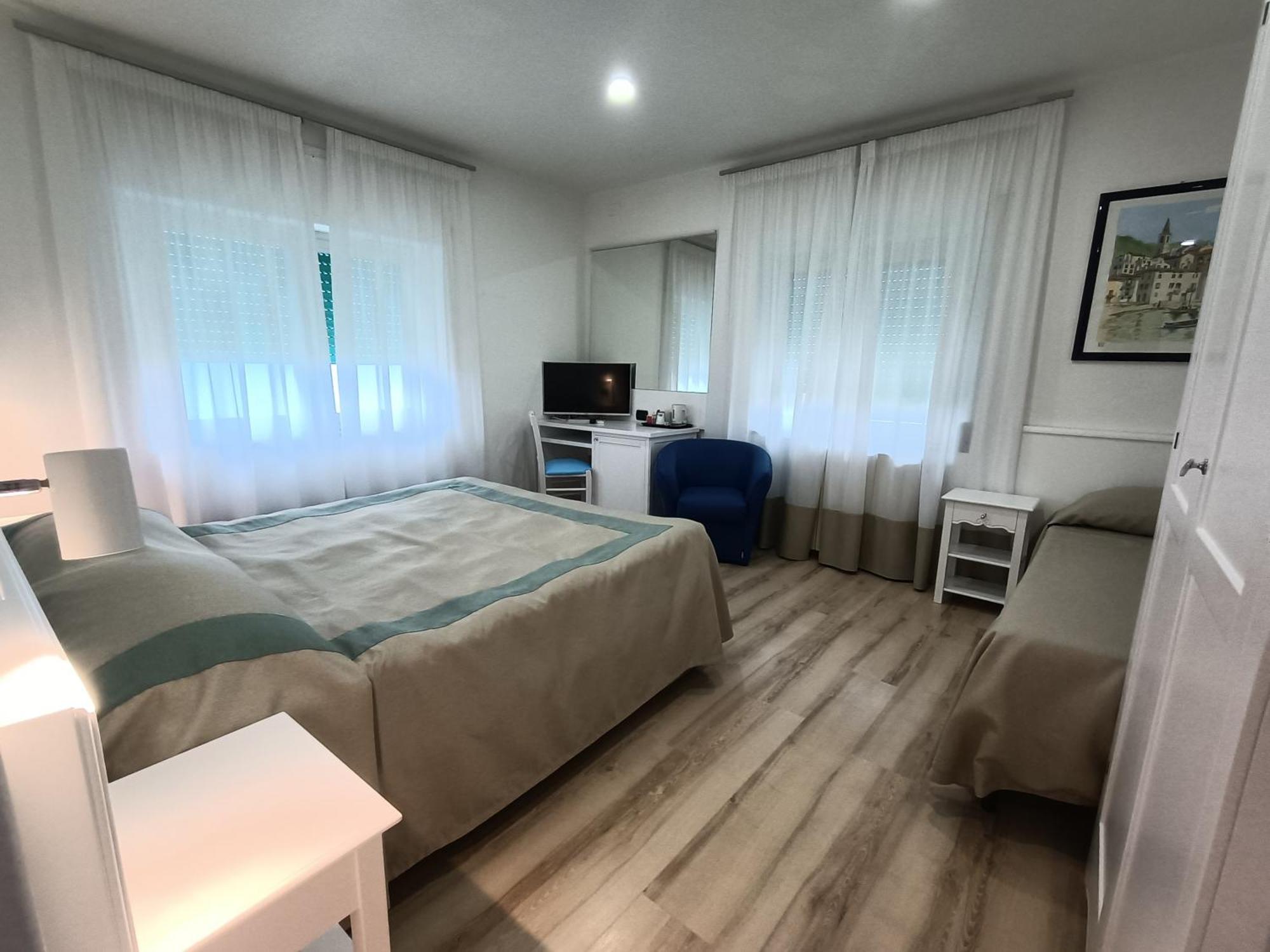 Hotel L'Isola Santa Marinella Zewnętrze zdjęcie