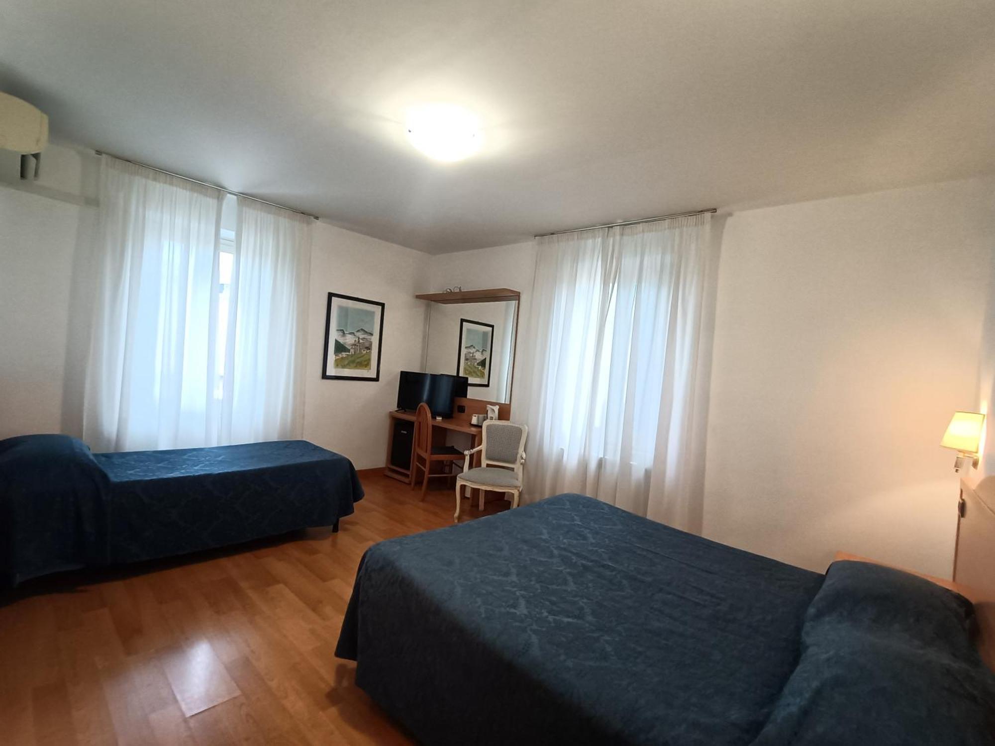 Hotel L'Isola Santa Marinella Zewnętrze zdjęcie