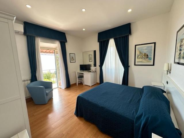 Hotel L'Isola Santa Marinella Zewnętrze zdjęcie
